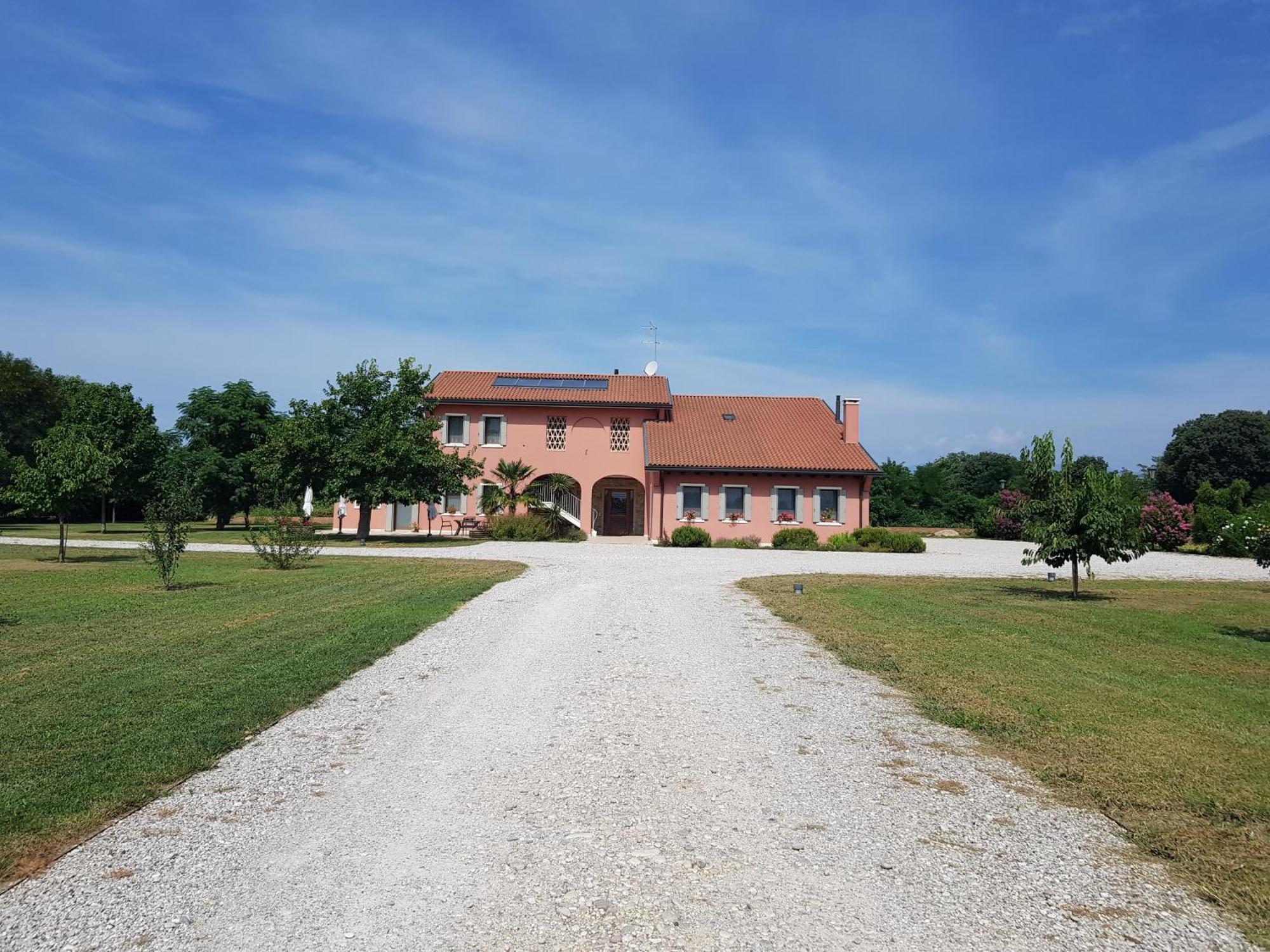 Agriturismo Casa Rossa Postioma Kültér fotó