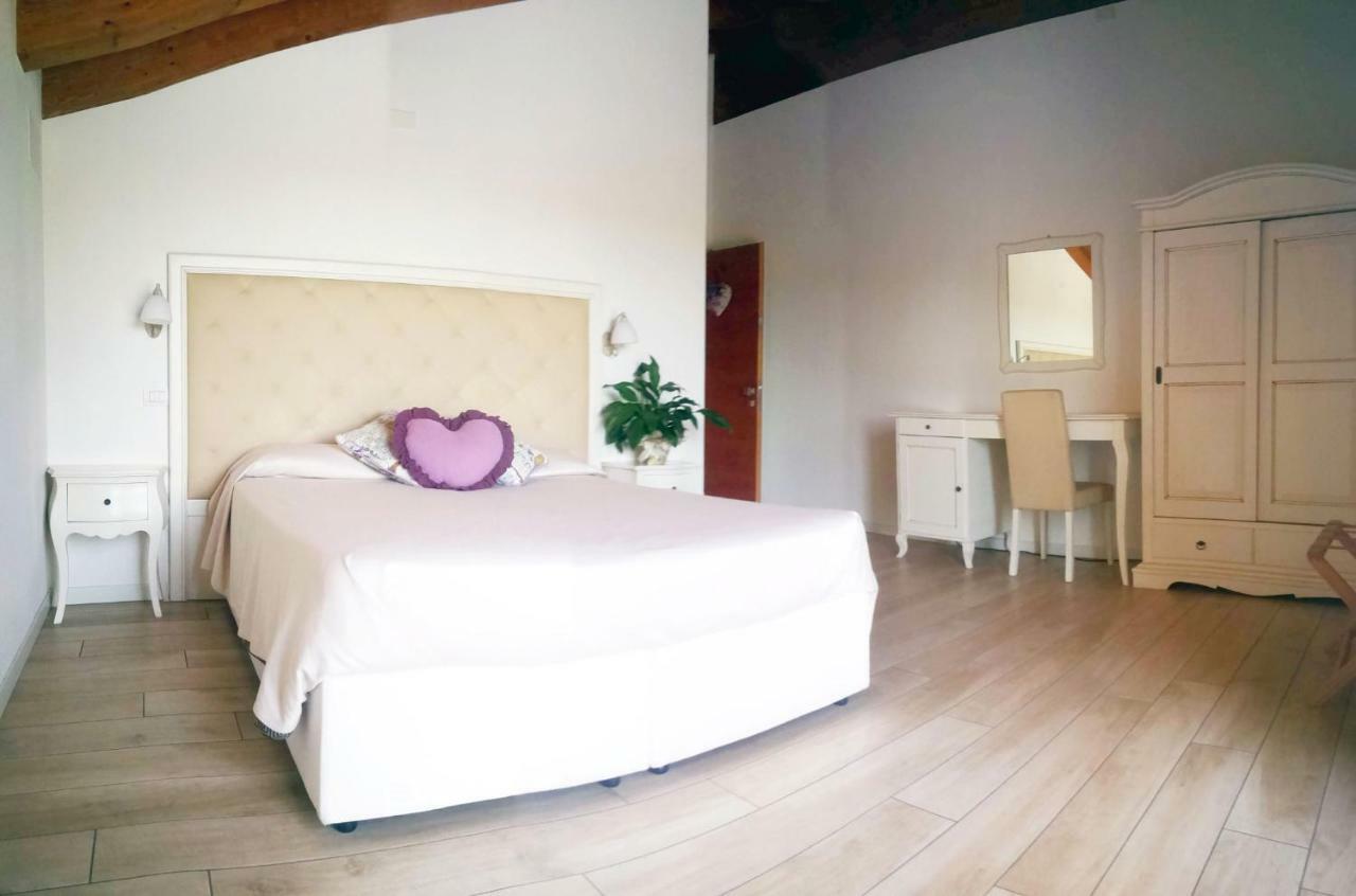Agriturismo Casa Rossa Postioma Kültér fotó